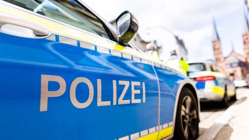 Polizei Freiburg warnt vor Falschnachricht über Tullaschule - Featured image
