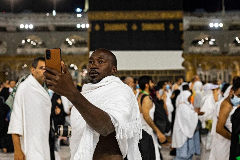Bei der muslimischen Hadsch-Pilgerfahrt sind persönliche Fotos erlaubt - Featured image