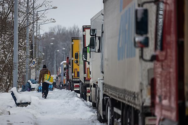 APA-Faktencheck: Ukrainisch-polnische Grenze weiterhin offen - Featured image