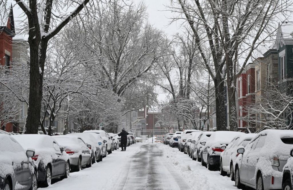 Verschwörungstheorien zu "falschem Schnee" tauchen inmitten von US-Winterstürmen erneut auf - Featured image