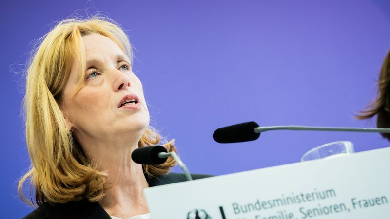 Verband distanziert sich von privatem Posting - Tätigkeit beendet - Featured image