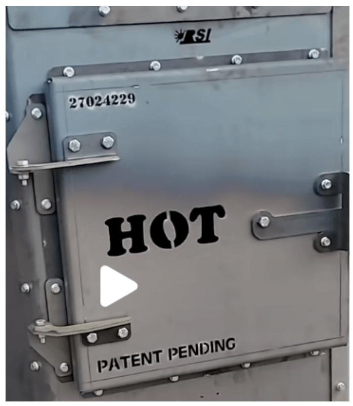 Dieses Standbild aus dem Tiktok-Video zeigt, dass die Öfen zur Müllverbrennung vom Unternehmen Riverside Industries (RSI) stammen (Quelle: Tiktok; Screenshot: CORRECTIV.Faktencheck)