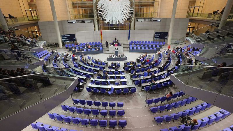 Youtube-Video erfindet Bericht über Vertrauensfrage «gegen» Friedrich Merz - Featured image