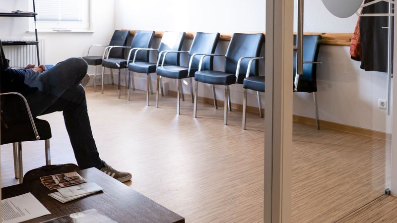 Asylbewerber erhalten medizinische Grundversorgung - Featured image