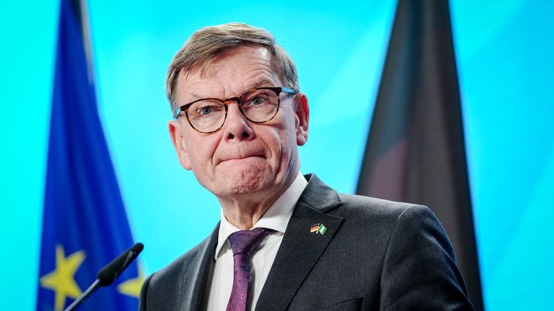 Außenminister Wadephul sprach über Russland-Sanktionen - Featured image