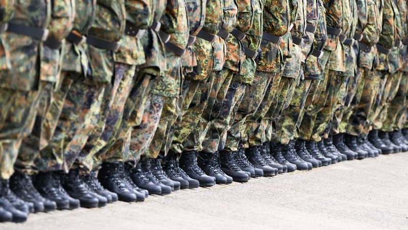 Zwei-plus-Vier-Vertrag bezog sich nicht auf Reservisten - Featured image