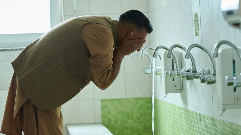 Studien widerlegen Annahme von muslimischer Mehrheit ab 2050 - Featured image