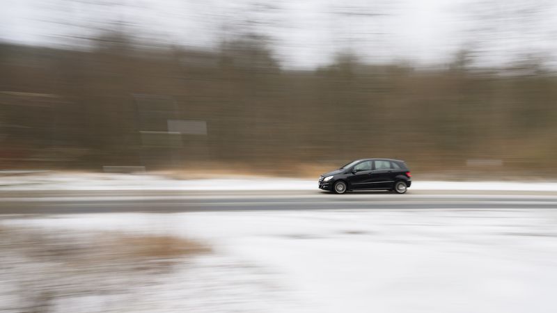 Autofahren bleibt unabhängig von Fahrzeugfarbe erlaubt - Featured image