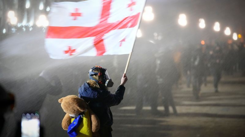 Kein Bezug zu Berlin: Video mit Feuerwerkskanone stammt aus Georgien 2024 - Featured image