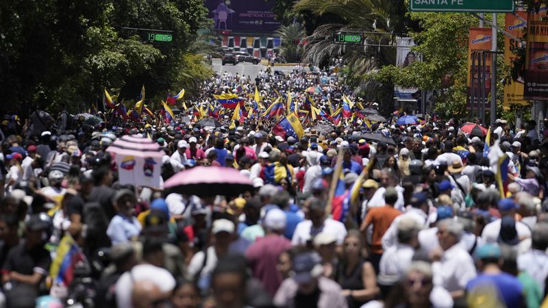 Aufnahmen zeigen Proteste nach Präsidentenwahl im Jahr 2024 - Featured image