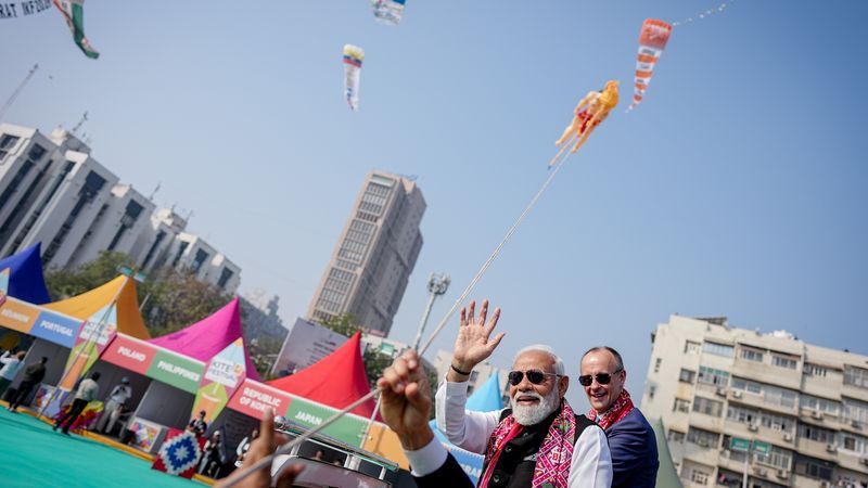 Falsche Brille, falsche Farben verraten gefälschtes Video - Featured image