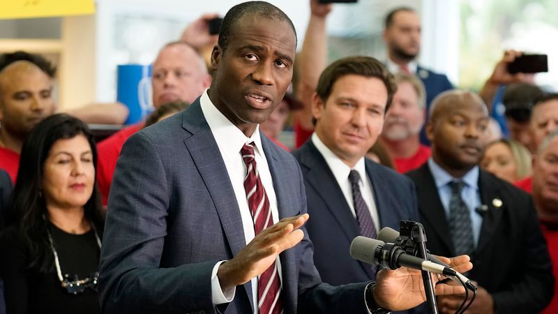 Gesetzentwurf sieht weiter verpflichtende Impfungen vor - Featured image