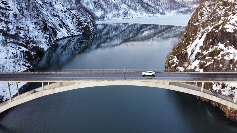 Norweger kauften 2025 fast 100 Mal mehr Elektroautos als Diesel - Featured image
