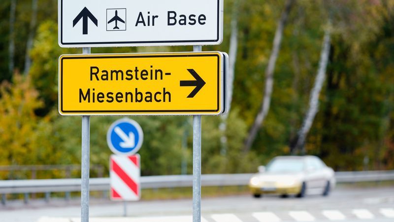 Bund hat Gehälter für Zivilbeschäftigte von den USA zurückerhalten - Featured image
