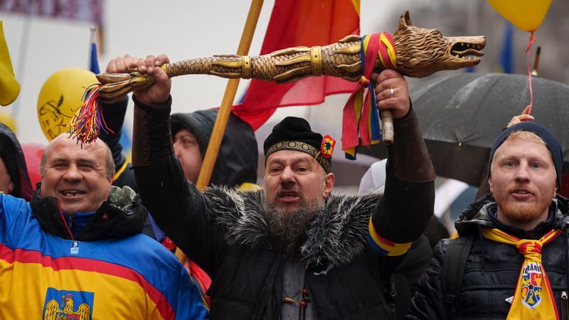 Video zeigt Proteste in Bukarest im März 2025 - Featured image