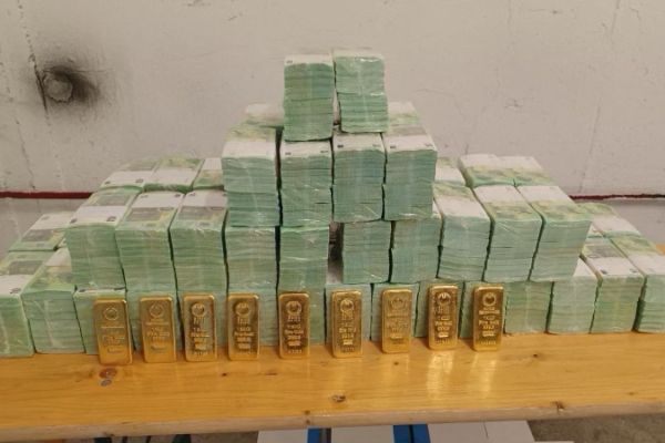 APA-Faktencheck: Weiterhin Desinformation zu Ukraine-Geldtransport - Featured image