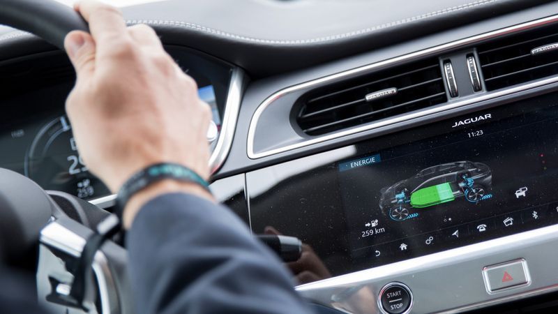 Batterien von E-Autos halten meist über Garantiezeitraum hinaus - Featured image