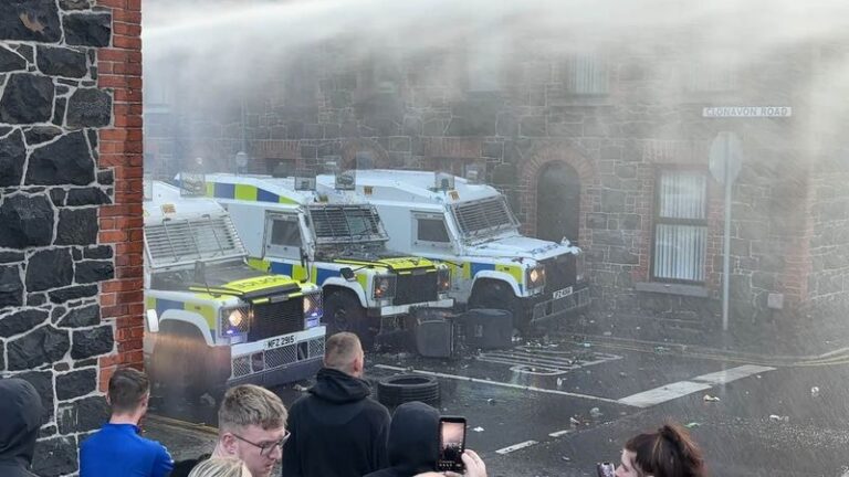 Altes Video aus Ballymena zu Unruhen in Belfast verbreitet - Featured image