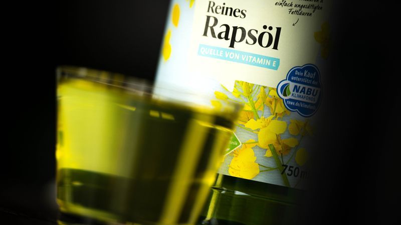 Warum die Warnung vor Erucasäure im Rapsöl irreführend ist - Featured image