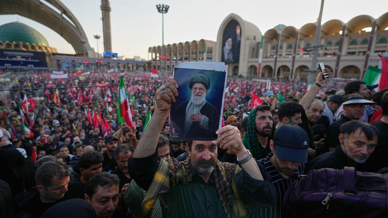 Video verbreitet erfundene Bilder zu Chamenei-Trauer im Iran - Featured image